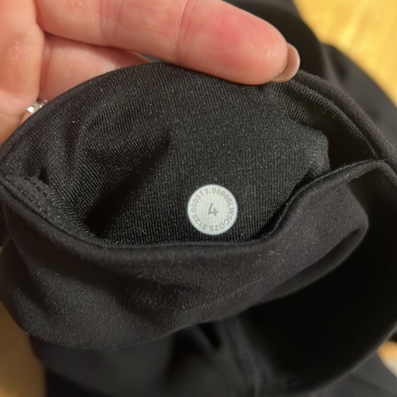 Lululemon High Waisted Align Jogger Size 4 - Picture 5 of 5